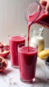 Five-Minute Superfruit Pomegranate Smoothie recipe